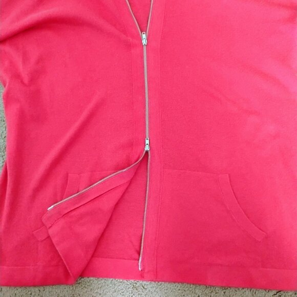 Gabi Woman's Red Hoodie size XS - Picture 3 of 7